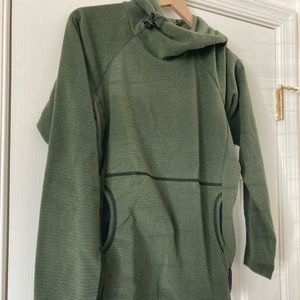 Melanzana Hoodie Thyme v1